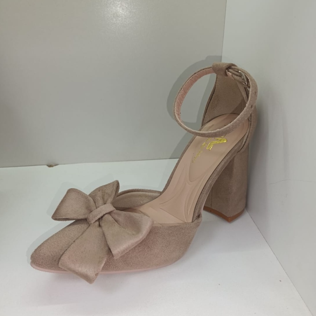 Stiletto Anne Beige X9 Cuadrado