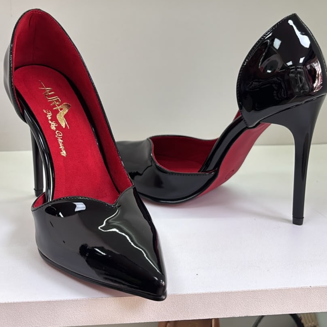 Stiletto Media Luna Negro Clasic. X12