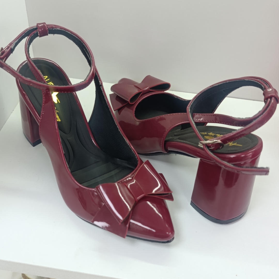 Stiletto Corbatín Vino Taco Cuadrado X7