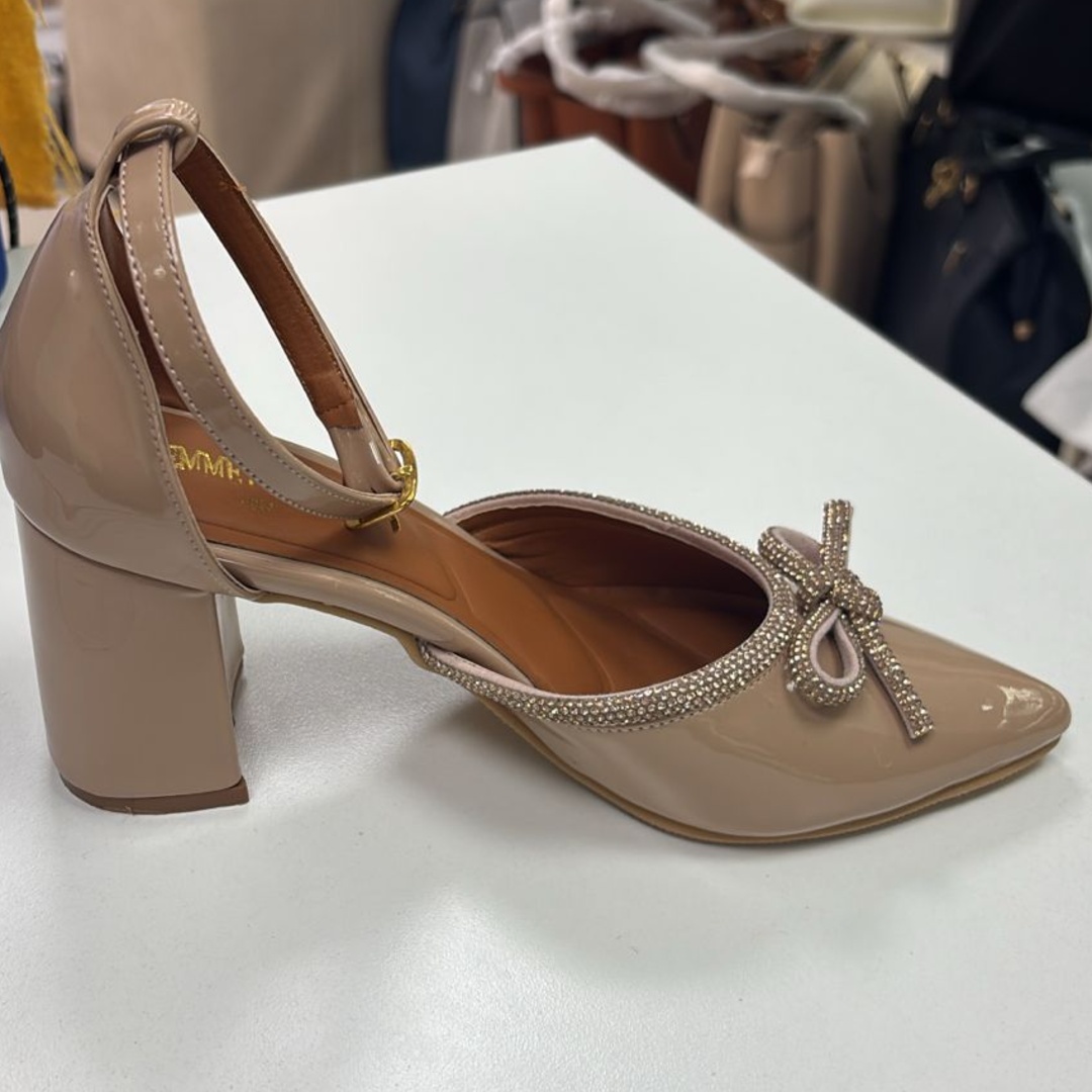 Stiletto Zoe Beige Taco Cuadrado X7