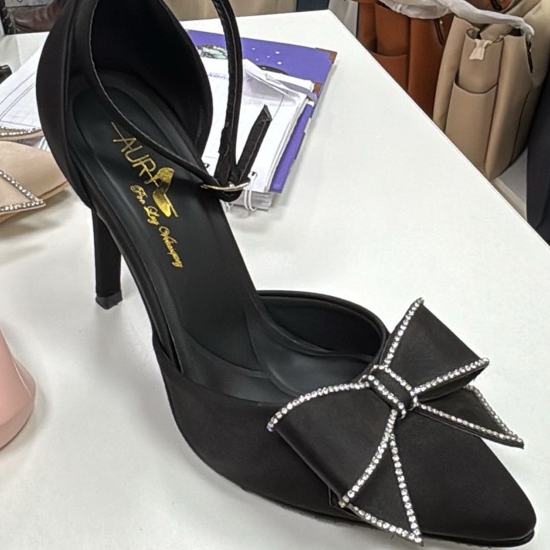 Stiletto Adriana Negro Satin X9