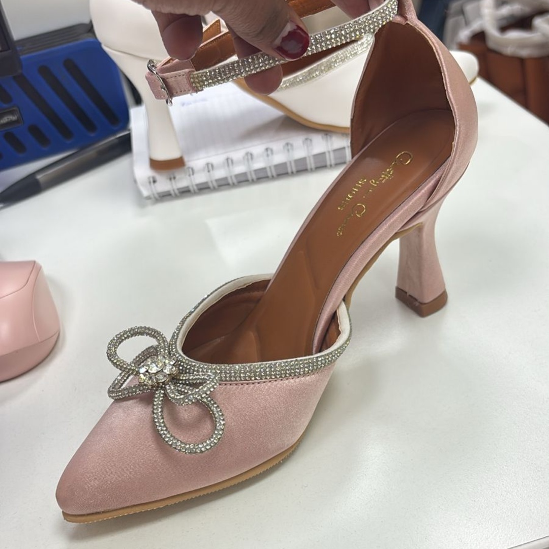 Stiletto Brillos Rosa Satin