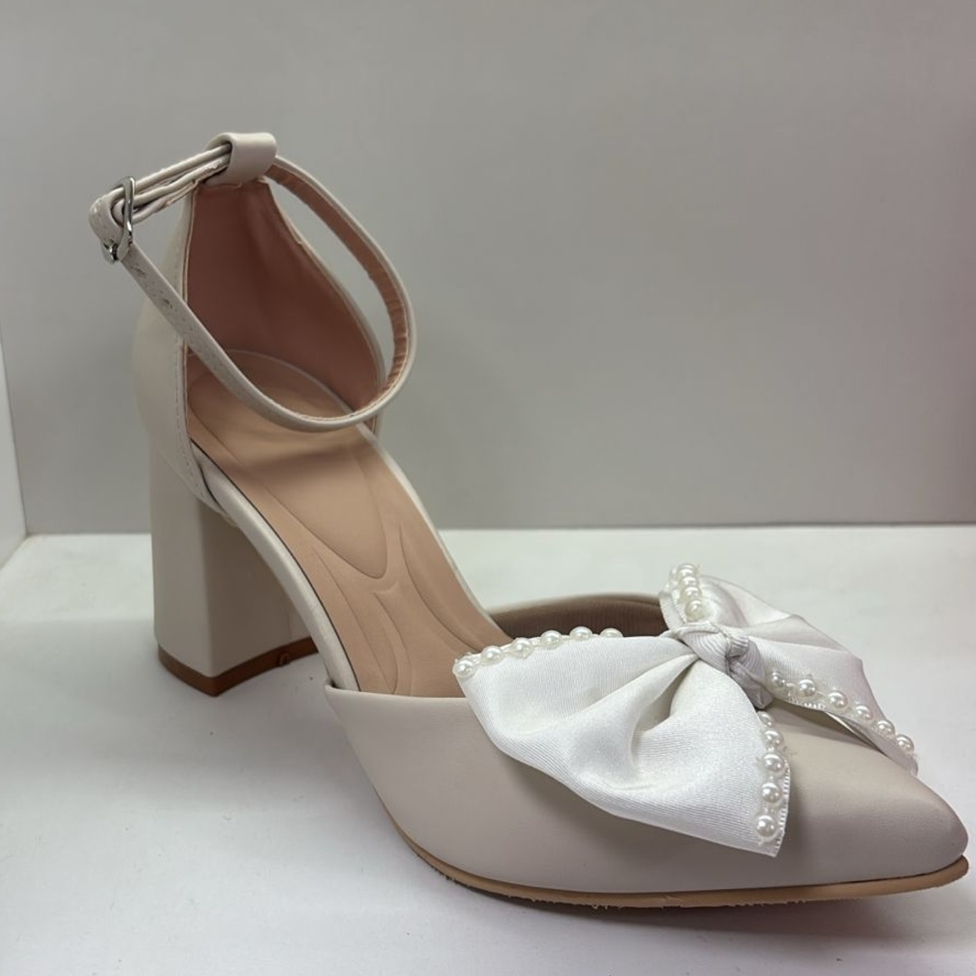 Stiletto Luz Hueso X7