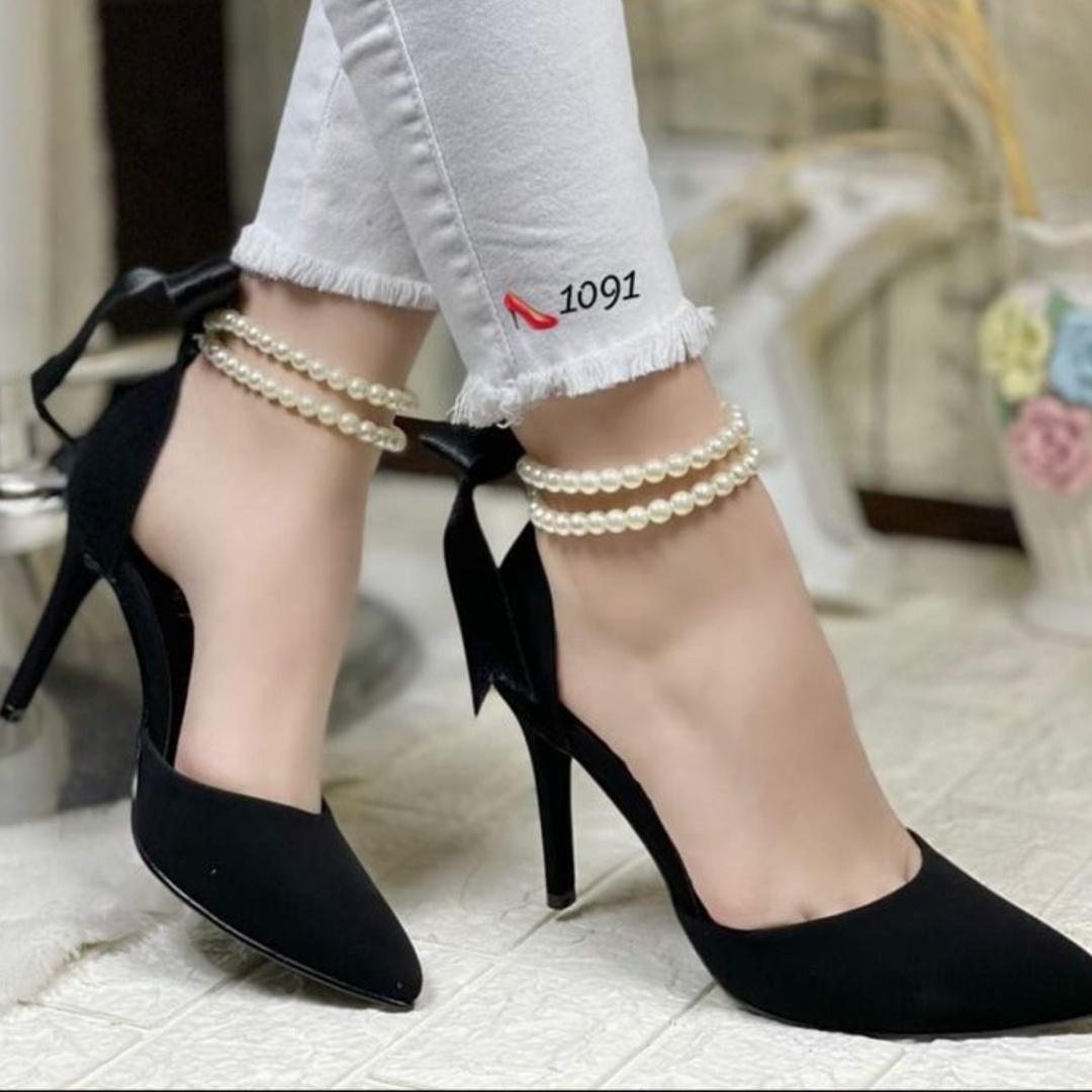 Stiletto Perlas Negro X9 Delgado Pattyoli