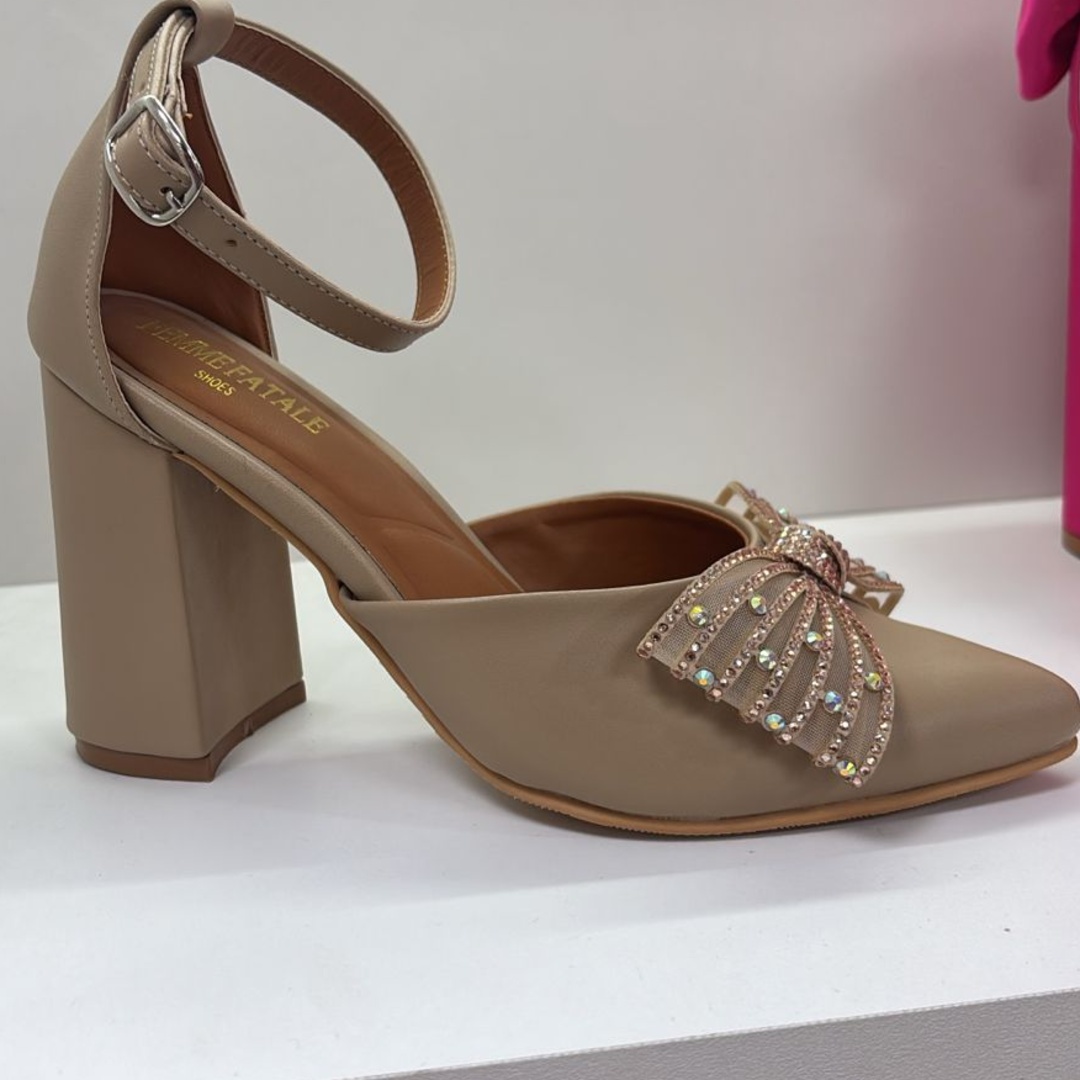 Stiletto Tul Cuero Beige X9 Cuadrado