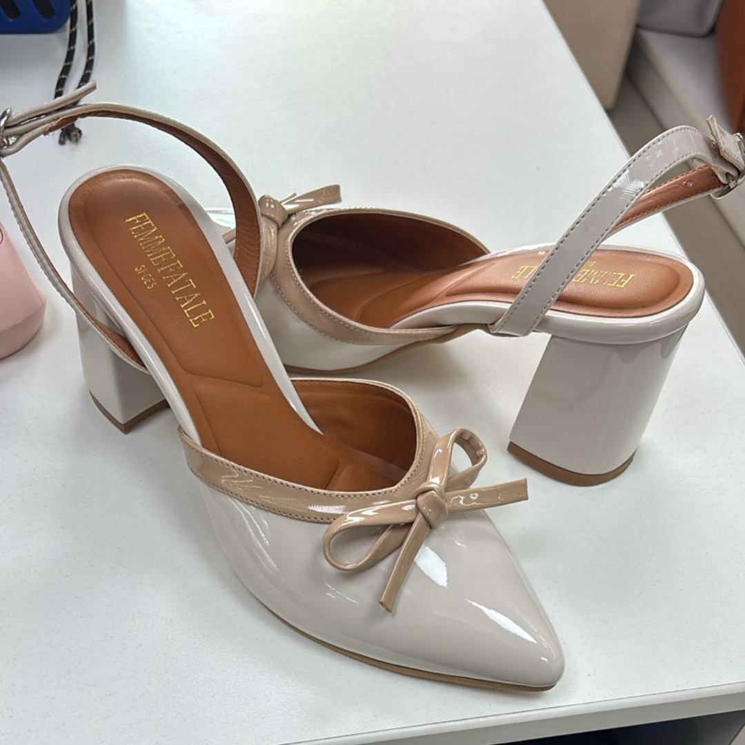 Stiletto Chanel (Beige/Hueso) Ff X7 Cuadrado