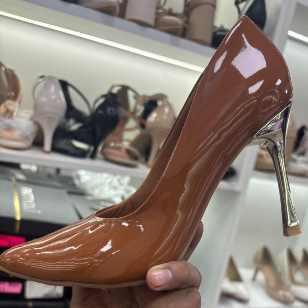 Stiletto Reina X9 Caramelo